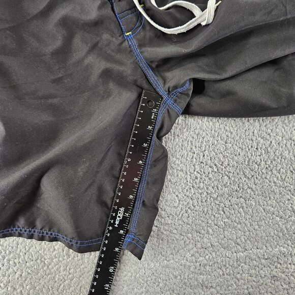 The Simpsons Board Shorts Mens 34 Black Graphic Print Beach Swim Vintage 2004 - Picture 8 of 16